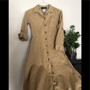 Thick midi tan safari cargo dress